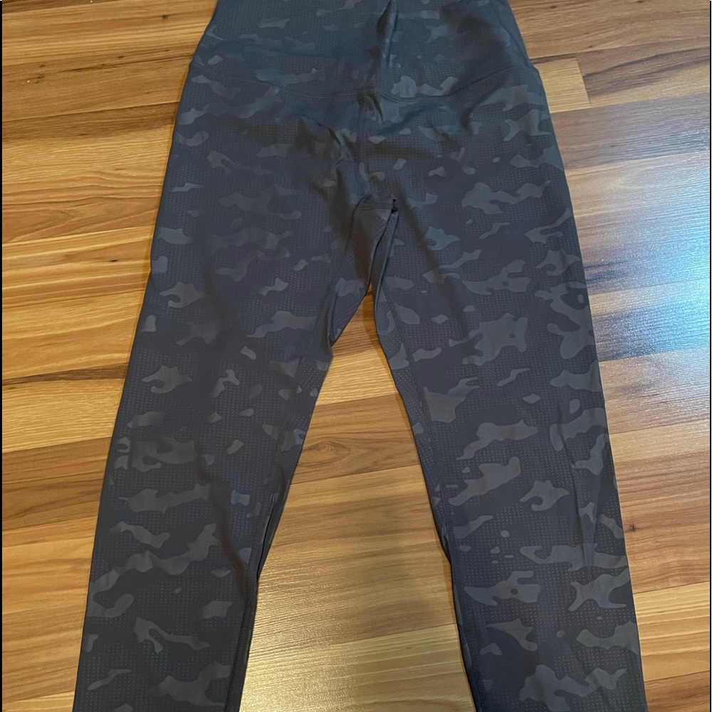 COPY - Grey Battleship Camo luxe high rise 7/8